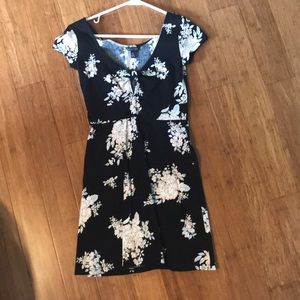 Black Floral Aeropostale dress!